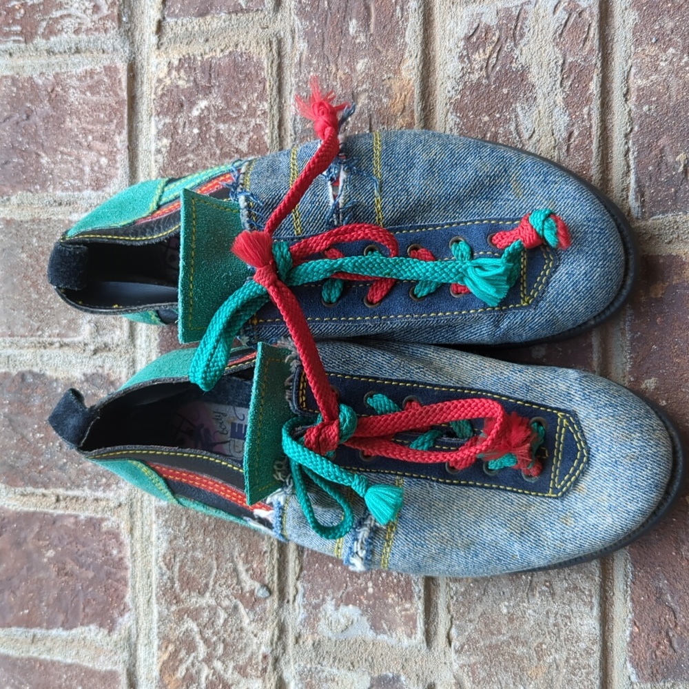 Vintage Very Funky Ice Body Leather and Denim Red and Green Rare Sneakers